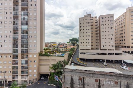Vista  de apartamento à venda com 2 quartos, 74m² em Jaguaribe, Osasco