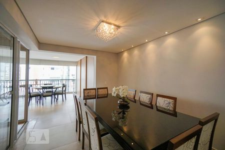 Sala de jantar de apartamento à venda com 3 quartos, 202m² em Vila Regente Feijó, São Paulo