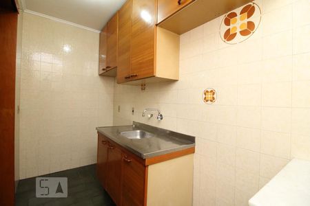 Cozinha de apartamento para alugar com 1 quarto, 37m² em Bom Fim, Porto Alegre