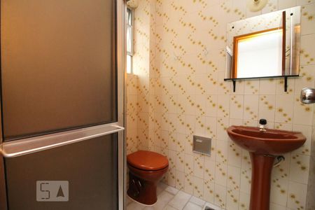 Banheiro Dormitorio Suite  de apartamento para alugar com 1 quarto, 37m² em Bom Fim, Porto Alegre