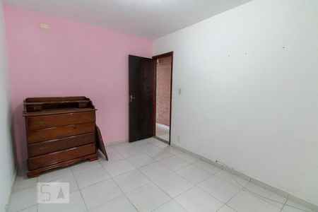 Quarto 1 de casa para alugar com 4 quartos, 200m² em Jardim São Roberto, Guarulhos