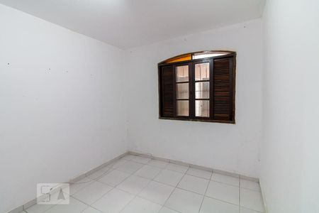 Quarto 1 de casa para alugar com 4 quartos, 200m² em Jardim São Roberto, Guarulhos