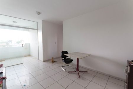 Sala de apartamento para alugar com 3 quartos, 78m² em Setor dos Afonsos, Goiânia