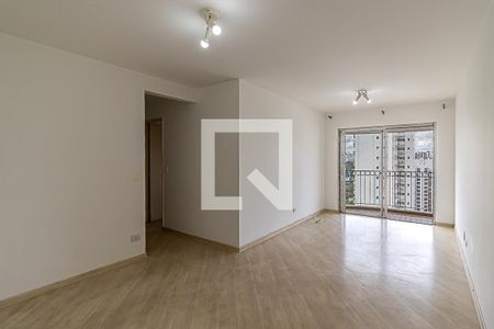 Sala de apartamento para alugar com 2 quartos, 70m² em Moema, São Paulo