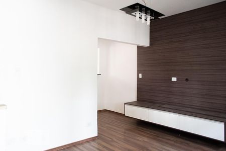 SALA de casa à venda com 3 quartos, 140m² em Água Fria, São Paulo