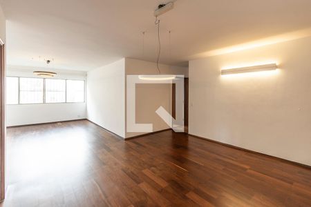 Apartamento para alugar com 140m², 4 quartos e 2 vagasSala