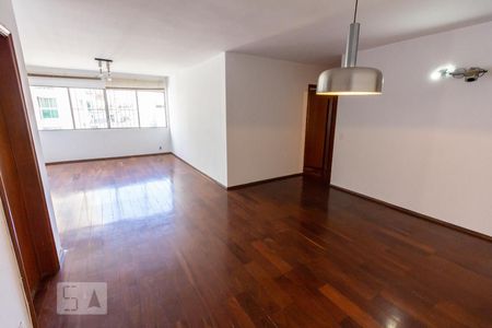 Sala de apartamento para alugar com 4 quartos, 140m² em Perdizes, São Paulo