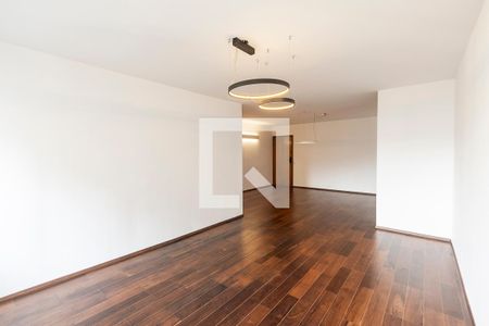 Apartamento para alugar com 140m², 4 quartos e 2 vagasSala