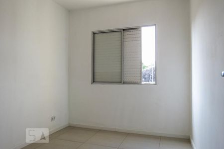 Quarto 1 de apartamento à venda com 2 quartos, 75m² em Km 18, Osasco