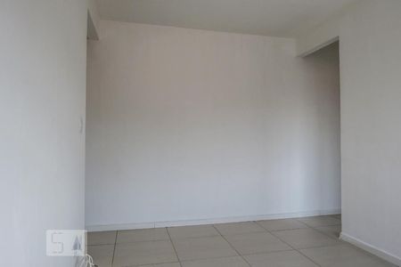 Sala de apartamento à venda com 2 quartos, 75m² em Km 18, Osasco