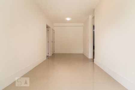 Sala de apartamento para alugar com 2 quartos, 68m² em Jardim Tupanci, Barueri