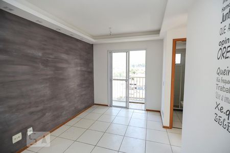 Sala de apartamento à venda com 2 quartos, 44m² em Cascadura, Rio de Janeiro