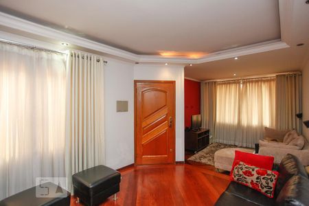 Sala de casa à venda com 4 quartos, 306m² em Vila Rosália, Guarulhos