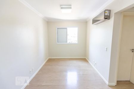 Quarto 02 de apartamento para alugar com 2 quartos, 70m² em Vila Ipojuca, São Paulo