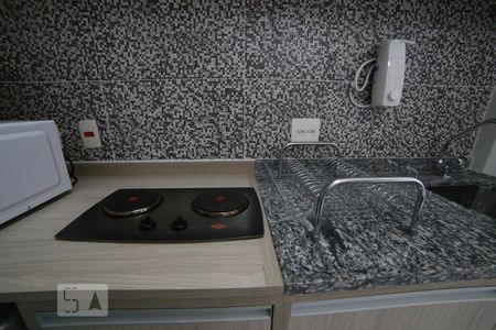 Cozinha de kitnet/studio para alugar com 1 quarto, 35m² em Campo Belo, São Paulo