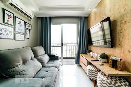 Sala de apartamento para alugar com 2 quartos, 53m² em Vila Gustavo, São Paulo