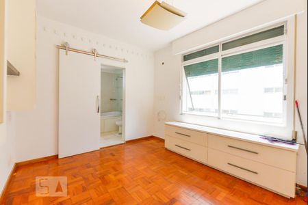 Suíte  de apartamento para alugar com 3 quartos, 160m² em Jardim Paulista, São Paulo