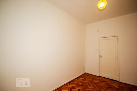 Quarto 1 de apartamento à venda com 3 quartos, 140m² em Copacabana, Rio de Janeiro