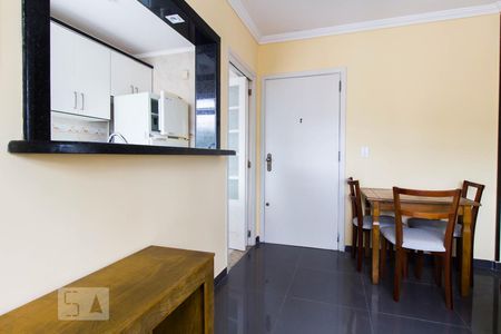 Sala de apartamento à venda com 2 quartos, 47m² em Cavalhada, Porto Alegre