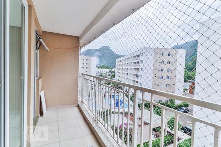 Apartamento à venda com 3 quartos, 75m² em Jacarepaguá, Rio de Janeiro