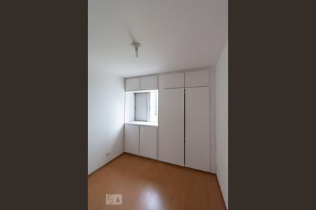 Quarto de apartamento à venda com 2 quartos, 70m² em Cidade Monções, São Paulo