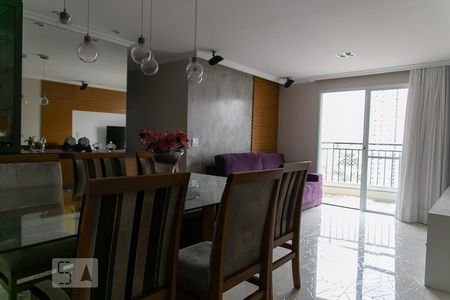 Sala de apartamento à venda com 3 quartos, 76m² em Vila Moinho Velho, São Paulo