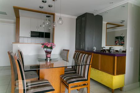 Sala de apartamento à venda com 3 quartos, 76m² em Vila Moinho Velho, São Paulo