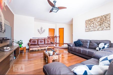Sala de casa à venda com 4 quartos, 258m² em Vila Brandina, Campinas