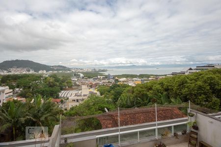 Apartamento para alugar com 58m², 1 quarto e 1 vaga