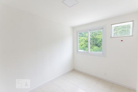 Quarto 1 de apartamento à venda com 2 quartos, 70m² em Badu, Niterói