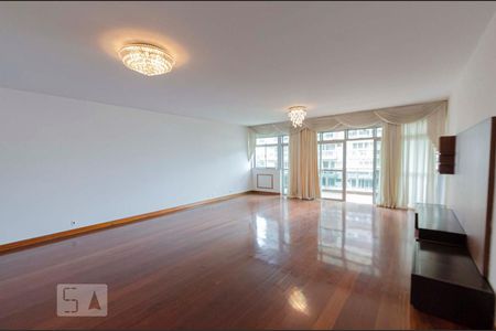 Sala de apartamento para alugar com 4 quartos, 205m² em Tijuca, Rio de Janeiro