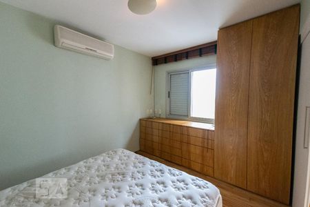 Quarto de apartamento para alugar com 1 quarto, 92m² em Itaim Bibi, São Paulo