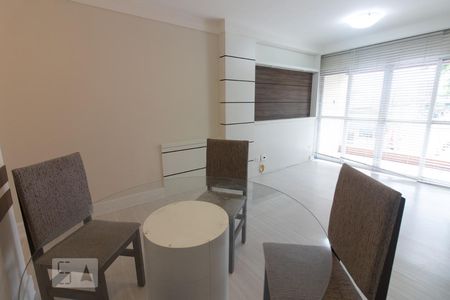 Sala de apartamento para alugar com 2 quartos, 58m² em Juvevê, Curitiba