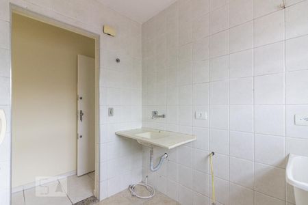 Cozinha de apartamento para alugar com 1 quarto, 33m² em Água Fria, São Paulo