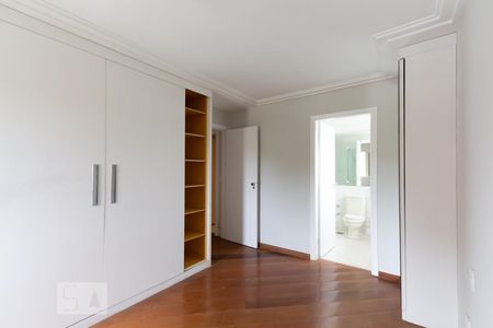 Suíte 1 de apartamento à venda com 3 quartos, 130m² em Real Parque, São Paulo