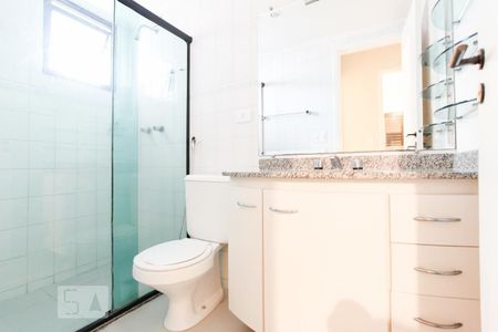 Banheiro Social de apartamento para alugar com 2 quartos, 63m² em Vila Mascote, São Paulo