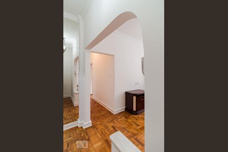 Entrada de apartamento para alugar com 2 quartos, 66m² em Bela Vista, São Paulo