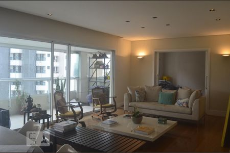 Apartamento à venda com 211m², 3 quartos e 3 vagasSala