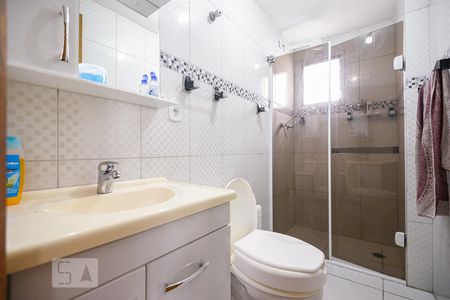 Banheiro Social de apartamento para alugar com 3 quartos, 88m² em Jardim das Acácias, São Paulo