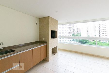 Varanda de apartamento para alugar com 4 quartos, 155m² em Moema, São Paulo