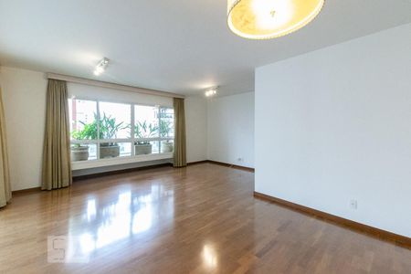 Sala de apartamento para alugar com 4 quartos, 155m² em Moema, São Paulo