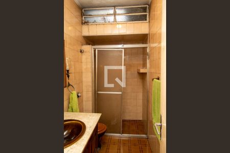 Casa para alugar com 403m², 3 quartos e 4 vagas Casa para alugar com 403m², 3 quartos e 4 vagasBanheiro da Suíte 2