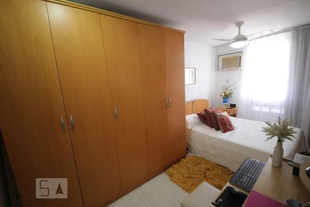 Suíte de apartamento à venda com 2 quartos, 111m² em Icaraí, Niterói