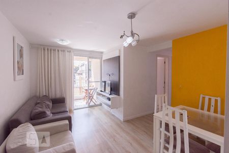Sala de apartamento para alugar com 3 quartos, 70m² em Weissópolis, Pinhais