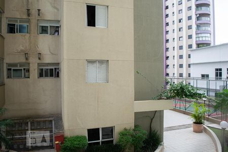 VISTA SALA de apartamento para alugar com 3 quartos, 60m² em Jardim das Laranjeiras, São Paulo