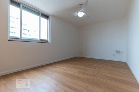 Quarto 1 de apartamento à venda com 2 quartos, 150m² em Centro, Campinas