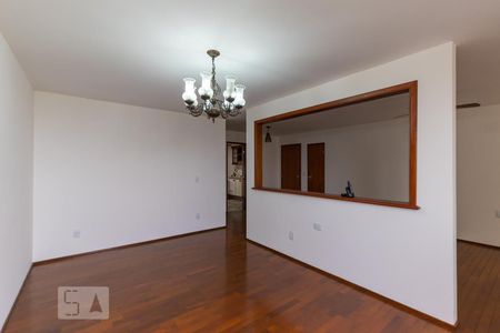 Sala de apartamento à venda com 2 quartos, 150m² em Centro, Campinas