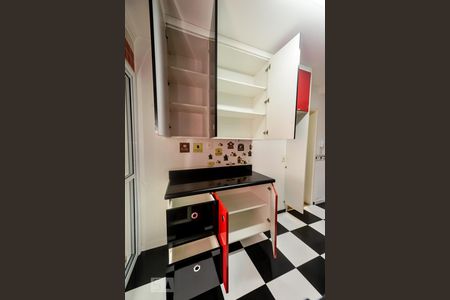 Apartamento à venda com 126m², 3 quartos e 2 vagas Apartamento à venda com 126m², 3 quartos e 2 vagasCozinha - Armários