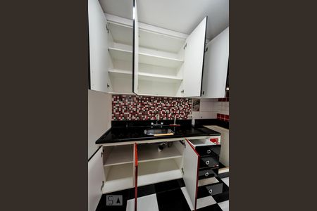 Apartamento à venda com 126m², 3 quartos e 2 vagas Apartamento à venda com 126m², 3 quartos e 2 vagasCozinha - Armários