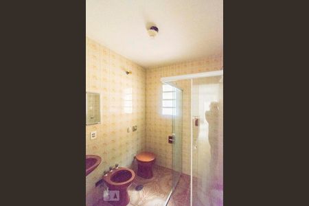 Bnaheiro de casa à venda com 4 quartos, 254m² em Jardim das Vertentes, São Paulo